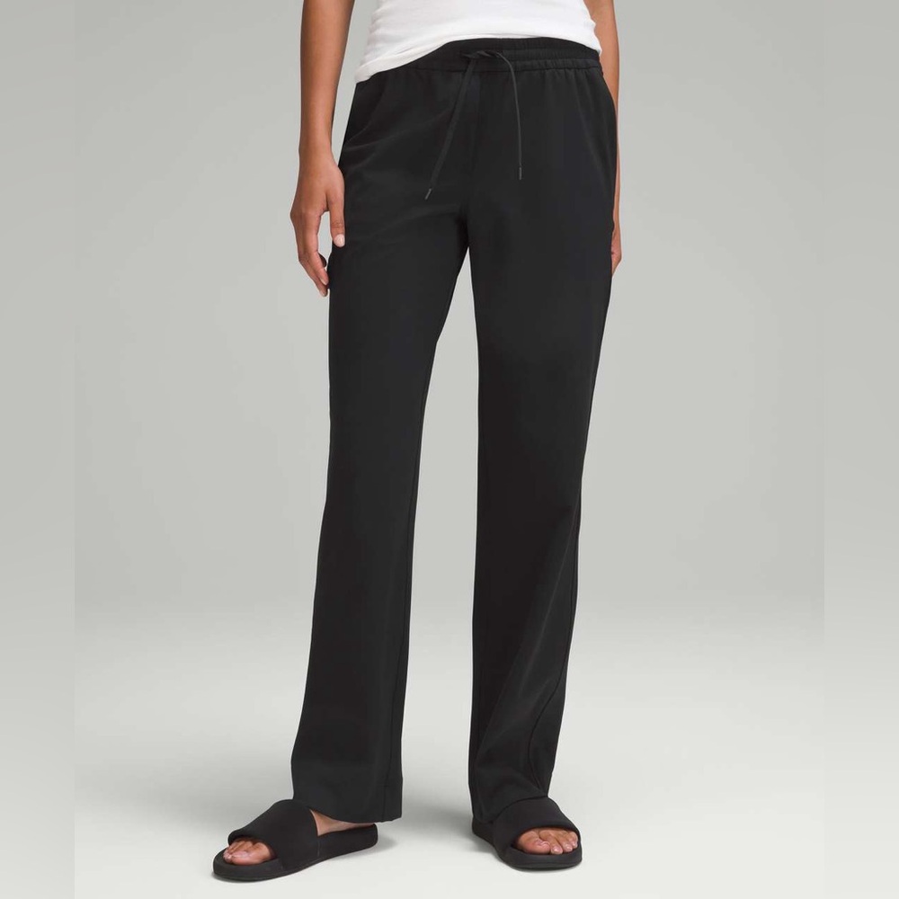 LULULEMON Luxtreme Mid-Rise Straight-Leg Pull On Trouser Black Sz Small W5FWWS
